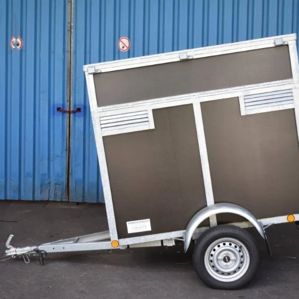BW TRAILERS 2 cases 500Kg